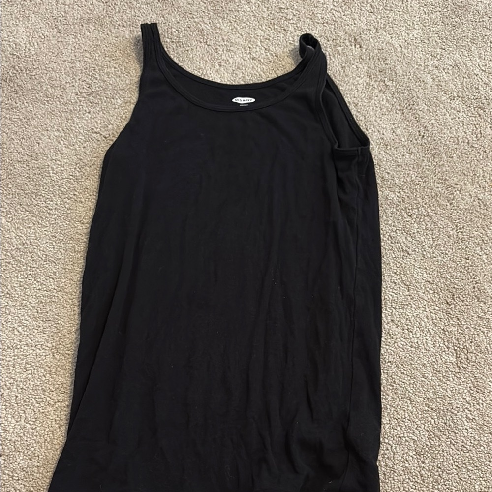 Old Navy Black Tank Top Classic Sleeveless Design